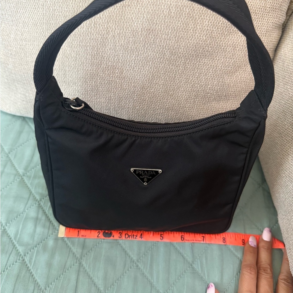 Prada Re-Edition 2000 Nylon Mini Bag - Picture 5 of 11